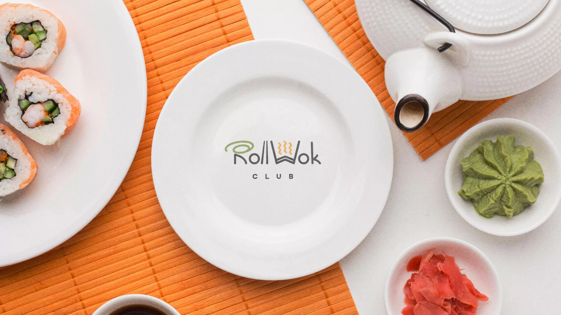 Разработка логотипа и фирменного стиля в Вилючинске для суши-бара «Roll Wok Club» Разработка логотипа и фирменного стиля в Вилючинске для суши-бара «Roll Wok Club»
